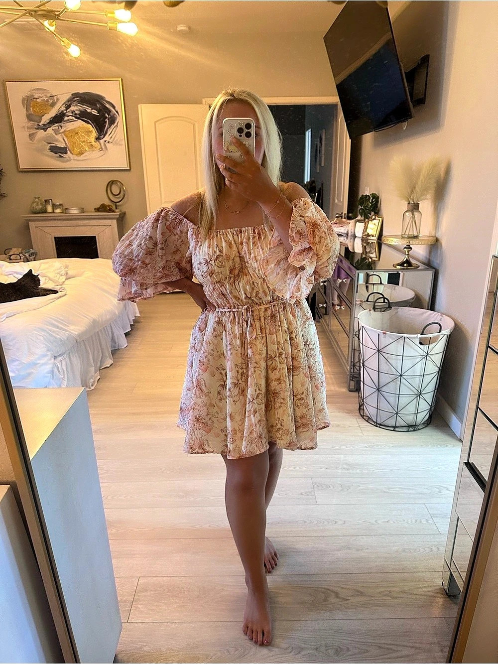 Pink Lily Floral Puff Sleeve Mini Dress in Pink & Cream Like New